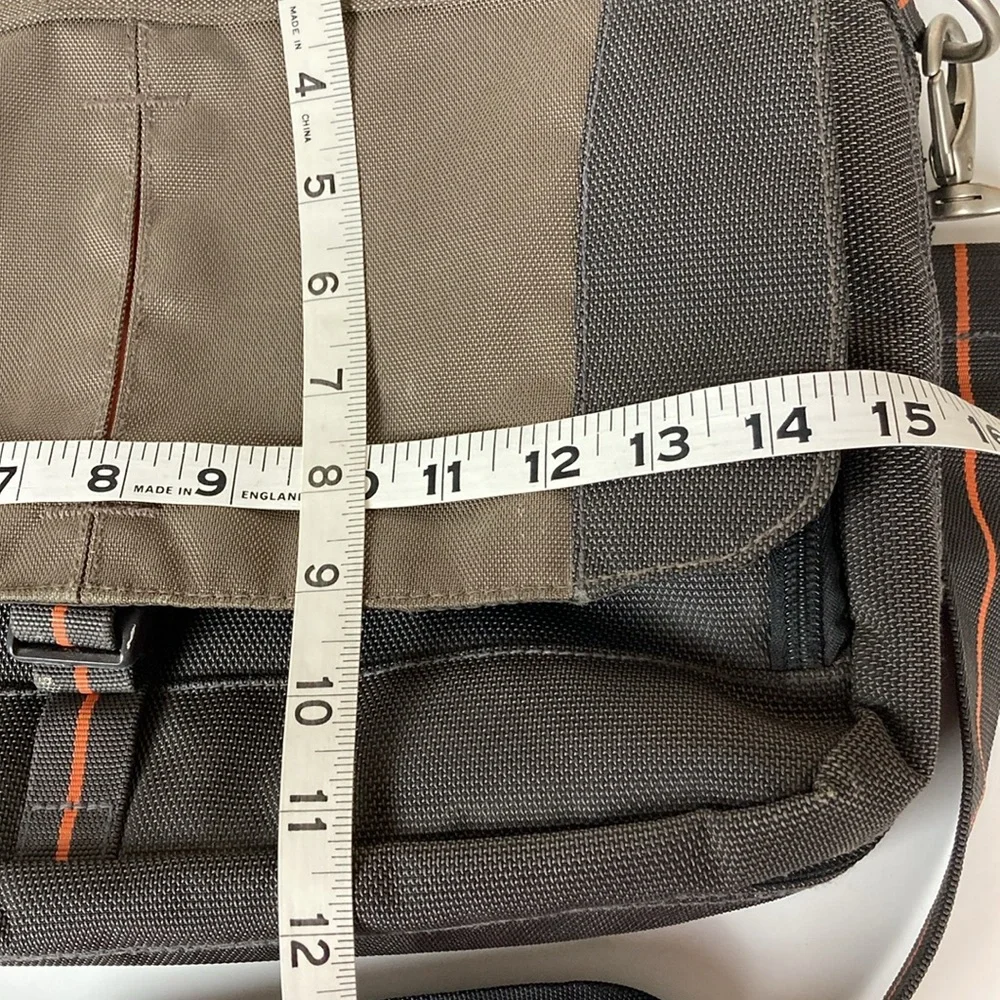 Eddie Bauer Messenger Commuter Travel Bag